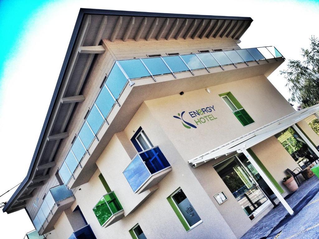 Energy Hotel Calceranica al Lago Dış mekan fotoğraf